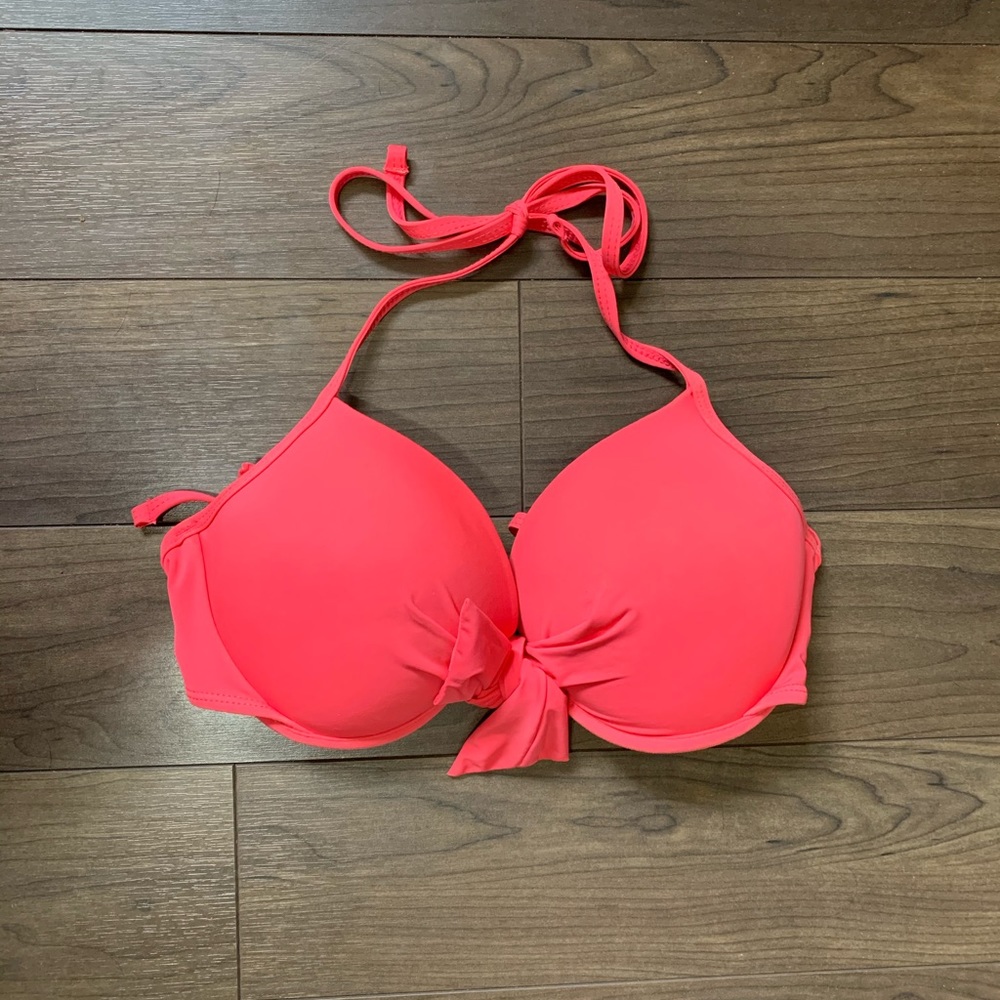 Bikini top